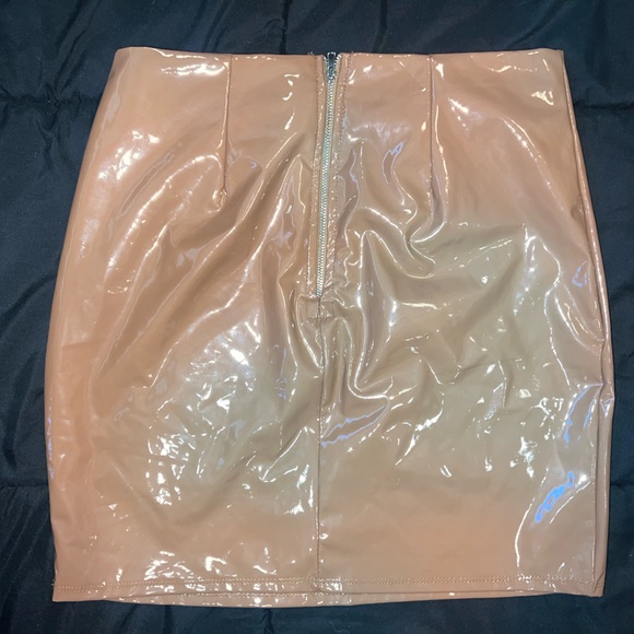 PU Skirt - Picture 4 of 4